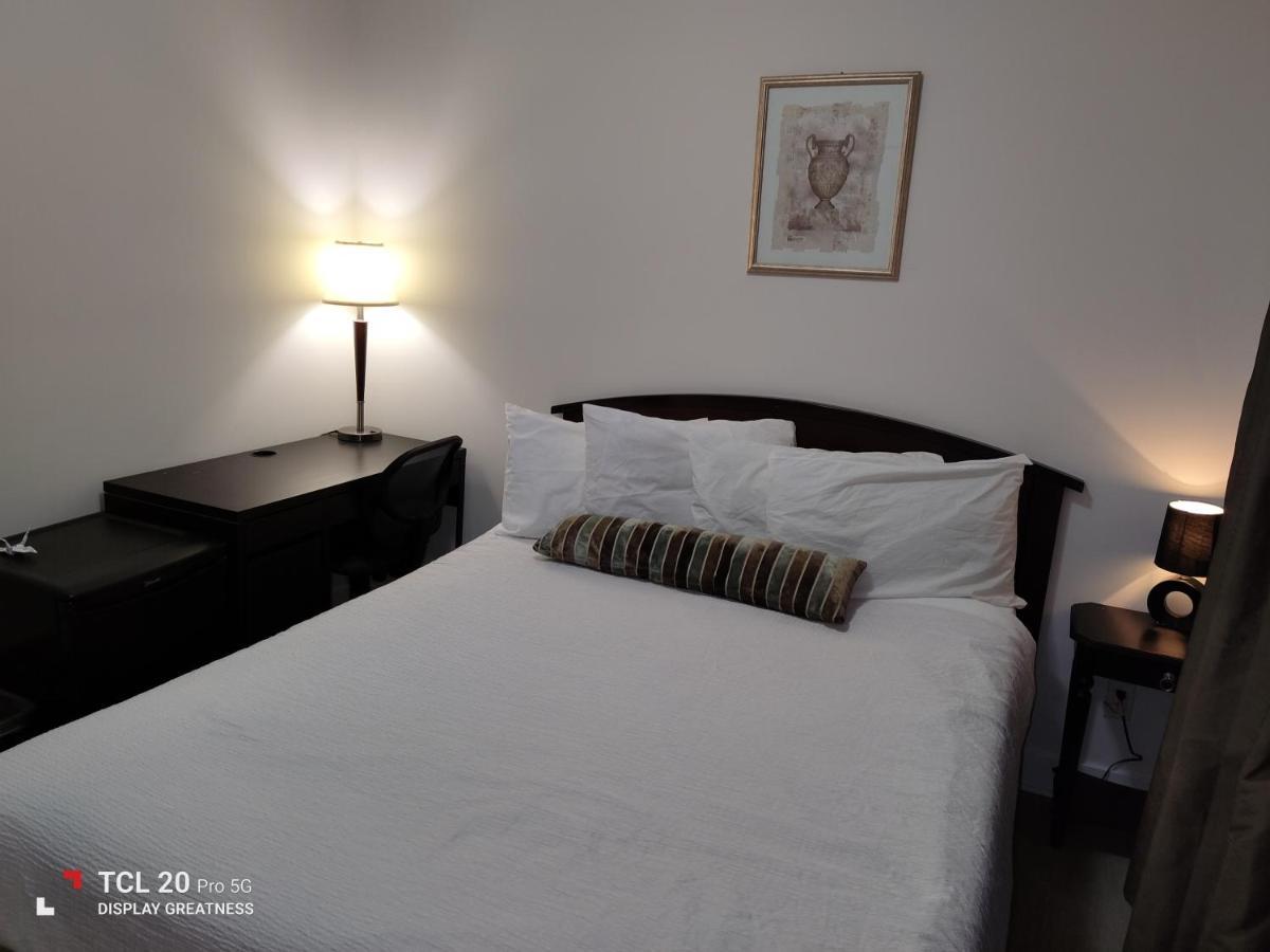 Sweet House B&B Saanich Екстер'єр фото