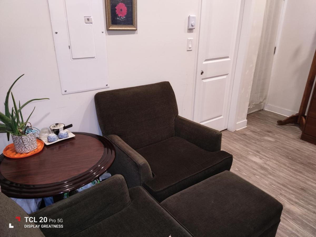 Sweet House B&B Saanich Екстер'єр фото