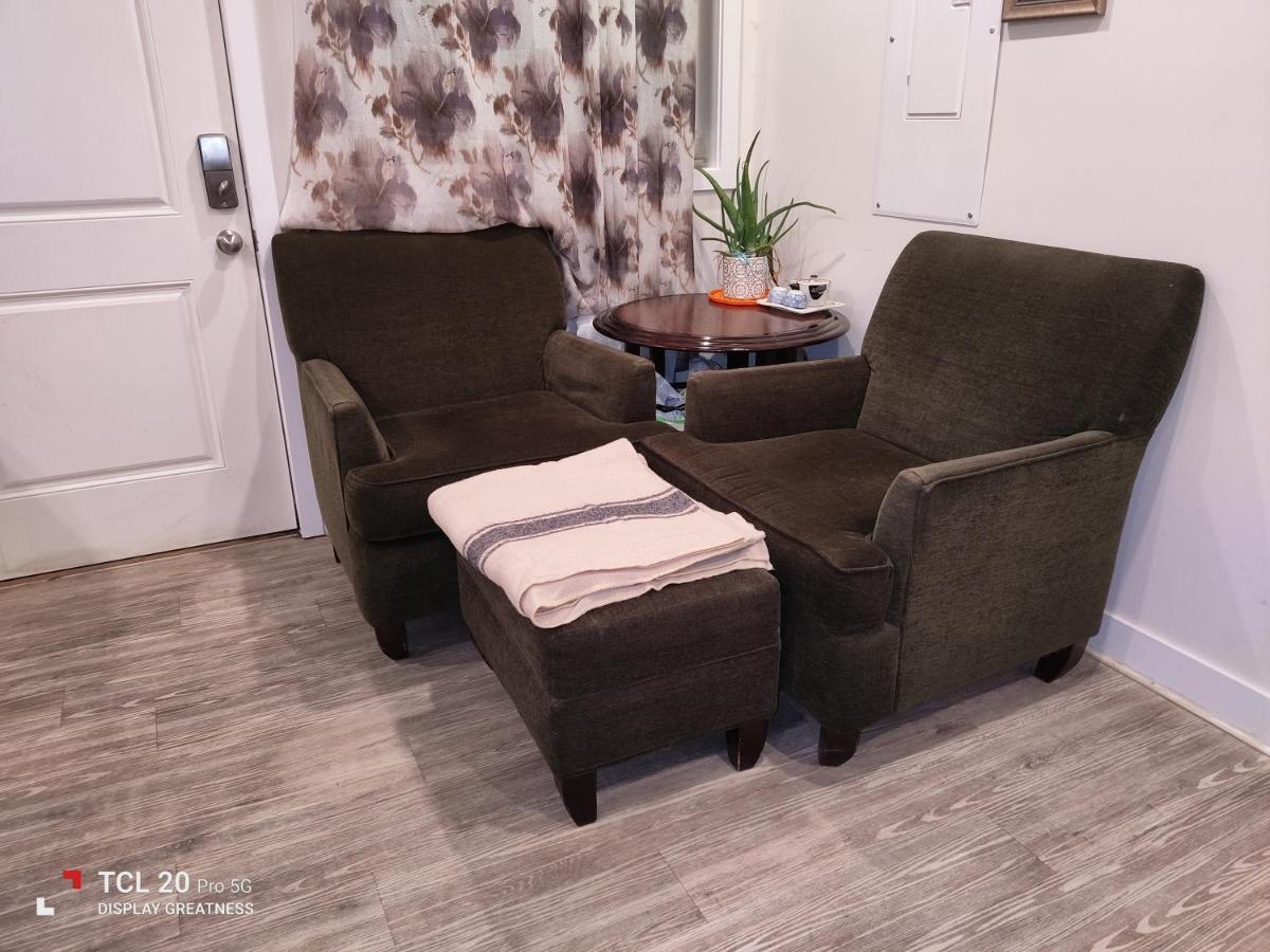 Sweet House B&B Saanich Екстер'єр фото